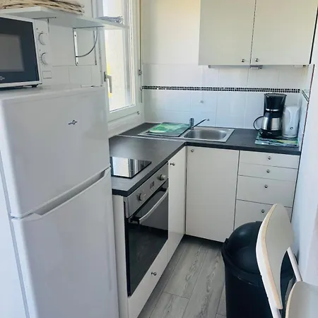 Studio, Sea Side Apartment