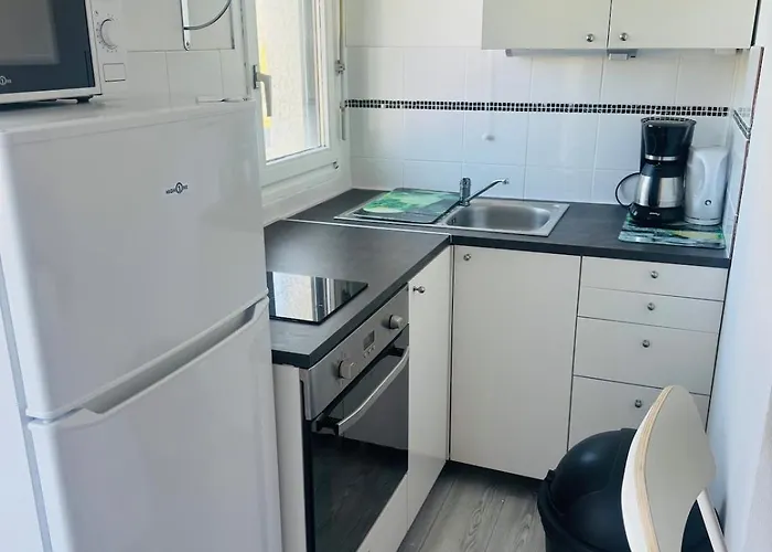 Studio, Sea Side Apartment